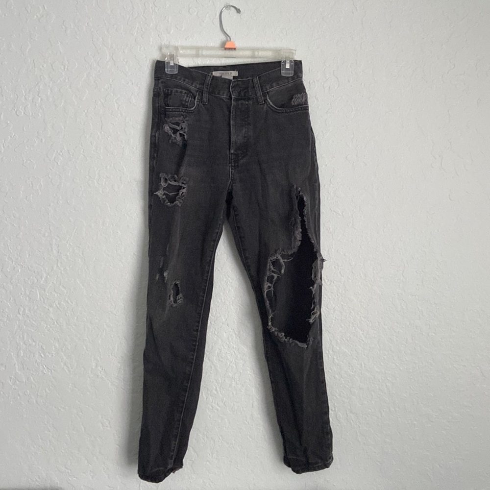 Black distressed jeans